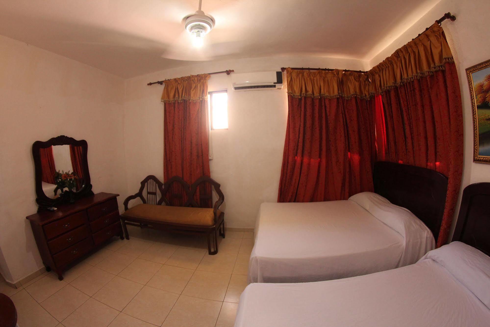 La Residencia Hotel Santo Domingo Exterior photo